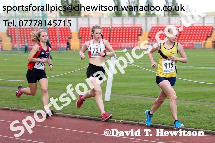 Womens senior and under-20s 5000 metres, North Eastern Champs, Gateshead Stadium. Photo: David T. Hewitson/Sports for All Pics